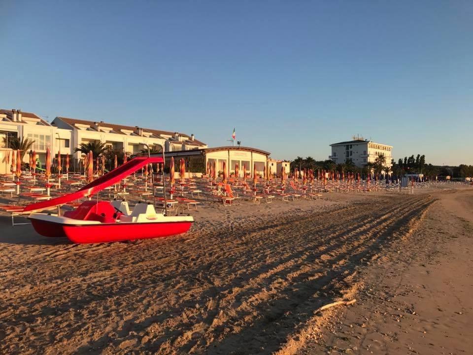 Appartamento Verde Sul Mare Cupra Marittima Esterno foto